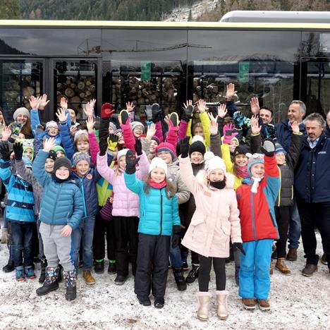 busschule-steiner-touring-grundschule-prags1-1-zugesch